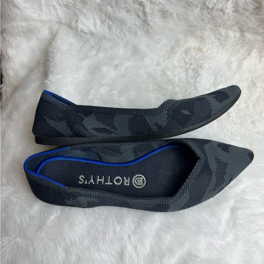 Rothy's Women's retired print the point camo flats - Picture 5 of 11
